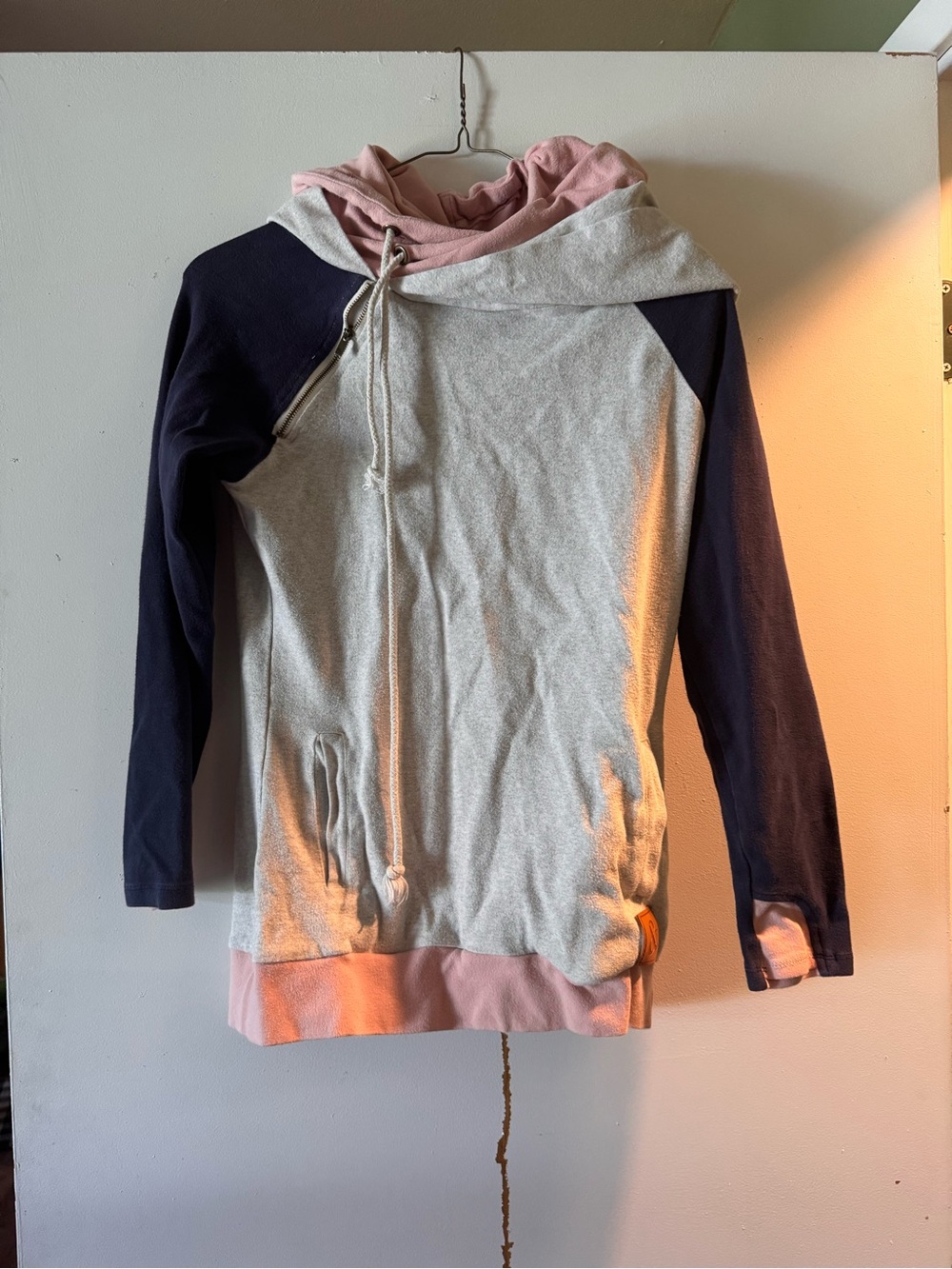 AMPERSAND AVE Tri-Color Hooded Sweatshirt - Gray, Navy & Pink
